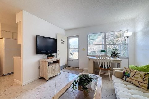 Condominio en venta en Venice, Florida, 1 dormitorio, 51.47 m2 № 2195870 - foto 19