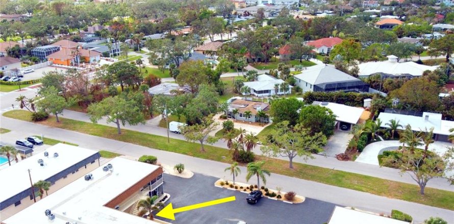 Condominio en Venice, Florida, 1 dormitorio № 2195870