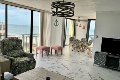 Снять в аренду кондоминиум в Клируотер, Флорида 3 комнаты, 126.72м2, № 1782790 - фото 3