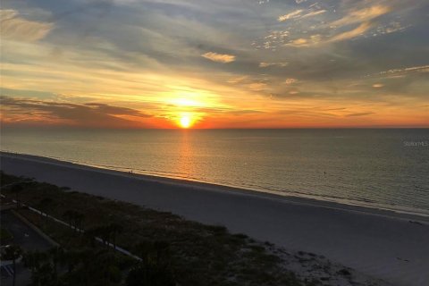 Снять в аренду кондоминиум в Клируотер, Флорида 3 комнаты, 126.72м2, № 1782790 - фото 14