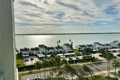 Снять в аренду кондоминиум в Клируотер, Флорида 3 комнаты, 126.72м2, № 1782790 - фото 5