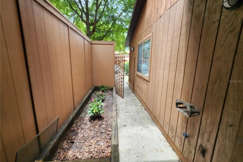 Adosado en venta en Gainesville, Florida, 3 dormitorios, 127.28 m2 № 2104457 - foto 3