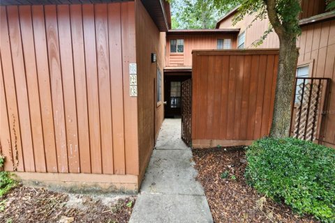 Adosado en venta en Gainesville, Florida, 3 dormitorios, 127.28 m2 № 2104457 - foto 2