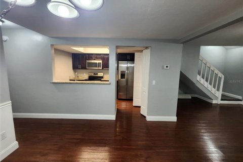 Adosado en venta en Gainesville, Florida, 3 dormitorios, 127.28 m2 № 2104457 - foto 10