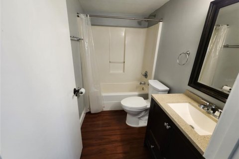 Adosado en venta en Gainesville, Florida, 3 dormitorios, 127.28 m2 № 2104457 - foto 17
