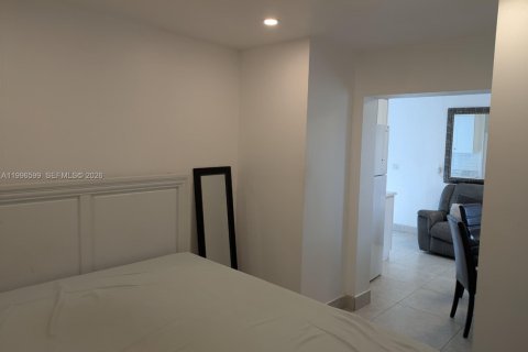 Купить виллу или дом в Холливуд, Флорида 3 спальни, 85.84м2, № 2058645 - фото 3