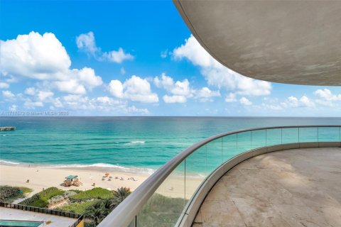 Condo in Sunny Isles Beach, Florida, 4 bedrooms  № 2035454 - photo 22