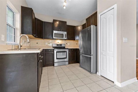 Touwnhouse à vendre à Plant City, Floride: 3 chambres, 146.04 m2 № 1803461 - photo 9
