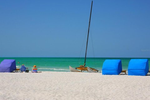 Casa en venta en Sarasota, Florida, 3 dormitorios, 277.5 m2 № 2100463 - foto 28
