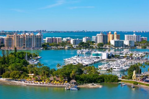 Casa en venta en Sarasota, Florida, 3 dormitorios, 277.5 m2 № 2100463 - foto 9