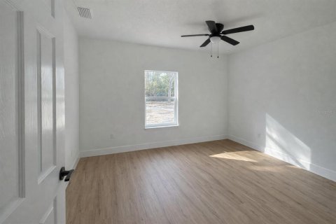 House in Citrus Springs, Florida 3 bedrooms, 134.52 sq.m. № 2152379 - photo 15
