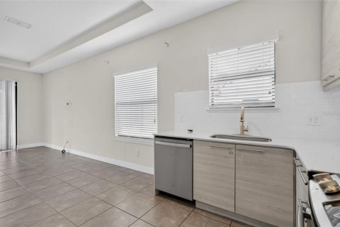 Villa ou maison à vendre à Haines City, Floride: 3 chambres, 142.51 m2 № 2134897 - photo 20