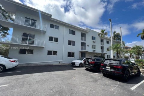 Copropriété à vendre à North Miami, Floride: 1 chambre, 65.96 m2 № 1969055 - photo 15