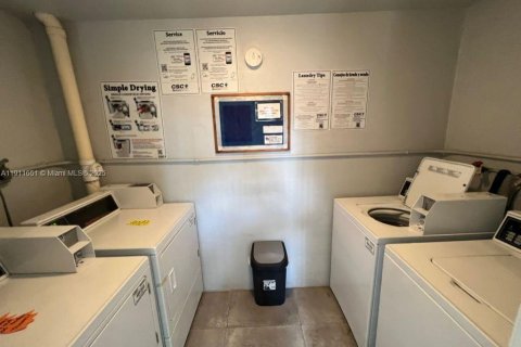 Copropriété à vendre à North Miami, Floride: 1 chambre, 65.96 m2 № 1969055 - photo 26