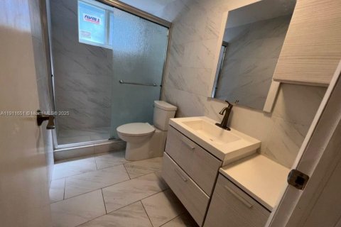 Copropriété à vendre à North Miami, Floride: 1 chambre, 65.96 m2 № 1969055 - photo 14
