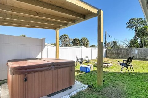 Villa ou maison à vendre à New Port Richey, Floride: 2 chambres, 99.22 m2 № 2143266 - photo 27