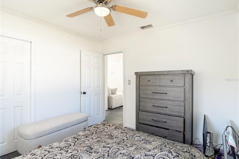 Villa ou maison à vendre à New Port Richey, Floride: 2 chambres, 99.22 m2 № 2143266 - photo 15