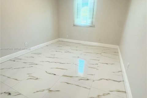 Casa en alquiler en North Lauderdale, Florida, 3 dormitorios, 88.91 m2 № 2051148 - foto 20