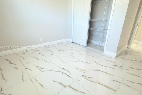 Casa en alquiler en North Lauderdale, Florida, 3 dormitorios, 88.91 m2 № 2051148 - foto 18