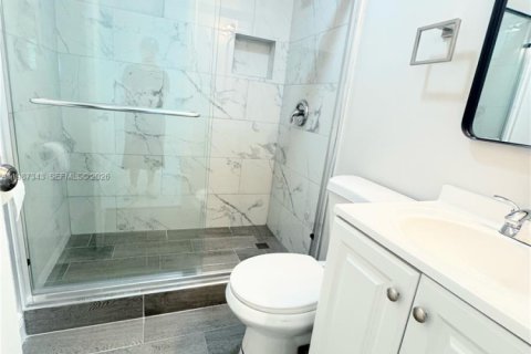 Casa en alquiler en North Lauderdale, Florida, 3 dormitorios, 88.91 m2 № 2051148 - foto 13