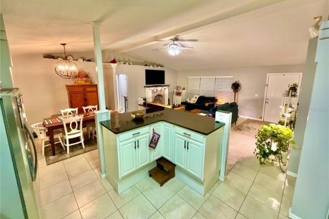 House in Waldo, Florida 3 bedrooms, 130.06 sq.m. № 2107928 - photo 17