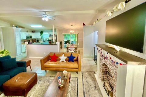 House in Waldo, Florida 3 bedrooms, 130.06 sq.m. № 2107928 - photo 7