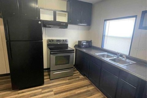 Casa en venta en Haines City, Florida, 2 dormitorios, 54.25 m2 № 2386672 - foto 4