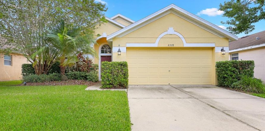 House in Fish Hawk, Florida 4 bedrooms, 156.26 sq.m. № 2258492