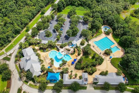 House in Fish Hawk, Florida 4 bedrooms, 156.26 sq.m. № 2258492 - photo 30