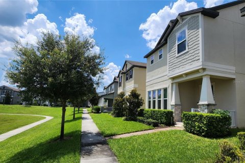 House in Winter Garden, Florida 4 bedrooms, 204.76 sq.m. № 2376755 - photo 22