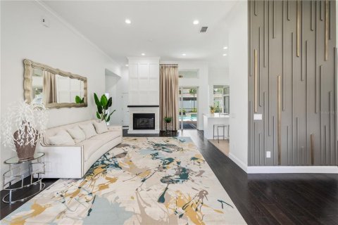Casa en venta en Orlando, Florida, 4 dormitorios, 193.24 m2 № 1909966 - foto 3