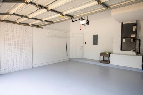 Casa en venta en Orlando, Florida, 4 dormitorios, 193.24 m2 № 1909966 - foto 30