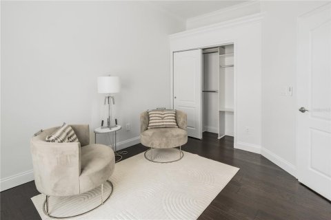 Casa en venta en Orlando, Florida, 4 dormitorios, 193.24 m2 № 1909966 - foto 18