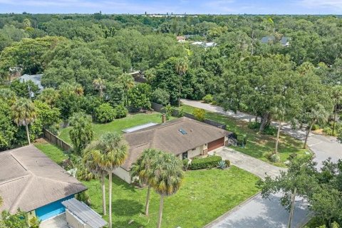 Villa ou maison à vendre à Sarasota, Floride: 4 chambres, 167.41 m2 № 2388364 - photo 2