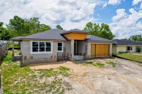 Casa en venta en Spring Hill, Florida, 4 dormitorios, 197.23 m2 № 1808434 - foto 8