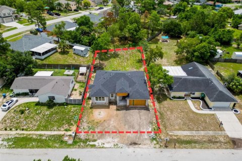 Villa ou maison à vendre à Spring Hill, Floride: 4 chambres, 197.23 m2 № 1808434 - photo 3