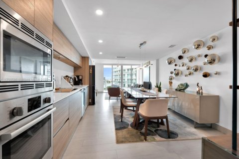 Condominio en venta en Miami Beach, Florida, 2 dormitorios, 105.44 m2 № 1454400 - foto 13