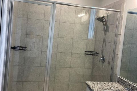 Townhouse in Wesley Chapel, Florida 3 bedrooms, 170.38 sq.m. № 2216544 - photo 28