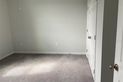 Townhouse in Wesley Chapel, Florida 3 bedrooms, 170.38 sq.m. № 2216544 - photo 26