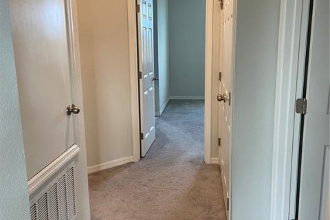 Townhouse in Wesley Chapel, Florida 3 bedrooms, 170.38 sq.m. № 2216544 - photo 27