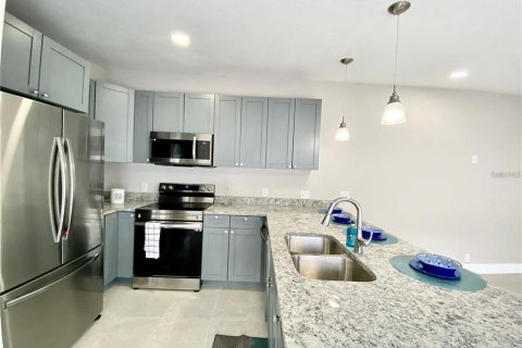 Купить коммерческую недвижимость в Тампа, Флорида 6 спален, 147.99м2, № 1919471 - фото 5