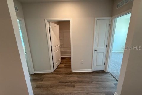 Casa en alquiler en Lakewood Ranch, Florida, 3 dormitorios, 155.33 m2 № 1909356 - foto 3