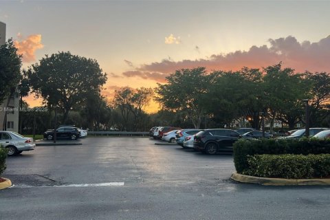 Condominio en venta en Miami, Florida, 2 dormitorios, 94.76 m2 № 1741802 - foto 6