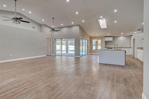 Casa en venta en Port Charlotte, Florida, 3 dormitorios, 204.85 m2 № 1831226 - foto 20
