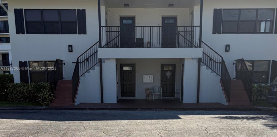 Condo in Boca Raton, Florida, 3 bedrooms  № 2012342