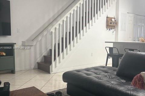 Touwnhouse à vendre à Doral, Floride: 3 chambres, 131.92 m2 № 1997112 - photo 9