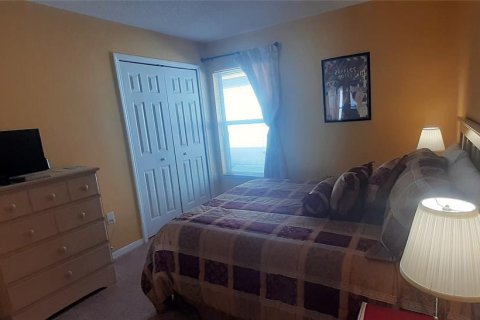 House in Kissimmee, Florida 4 bedrooms, 143.26 sq.m. № 1723733 - photo 15