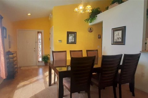 House in Kissimmee, Florida 4 bedrooms, 143.26 sq.m. № 1723733 - photo 8