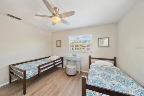 Купить виллу или дом в Сарасота, Флорида 12 комнат, 182.74м2, № 1905936 - фото 23