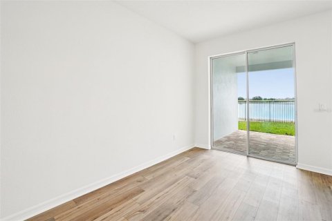 Townhouse in San Antonio, Florida 3 bedrooms, 166.11 sq.m. № 1844316 - photo 19
